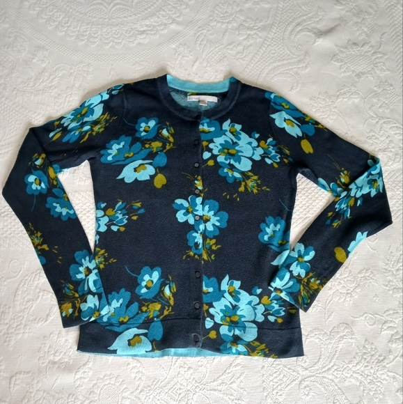 Navy Blue Flowered Cardigan - Picture 4 of 6